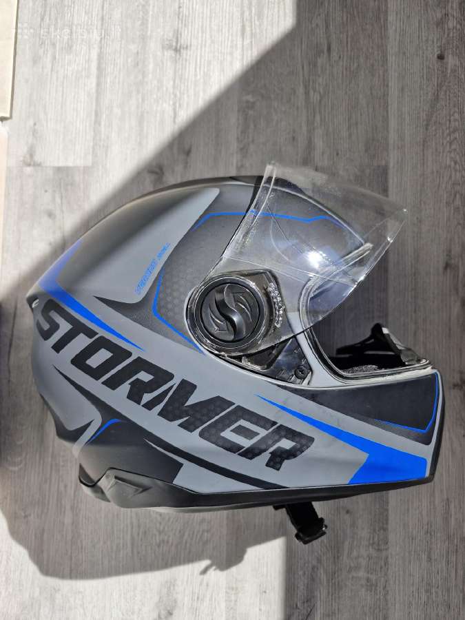 Stormer motociklininko šalmas - nuotraukos Nr. 2