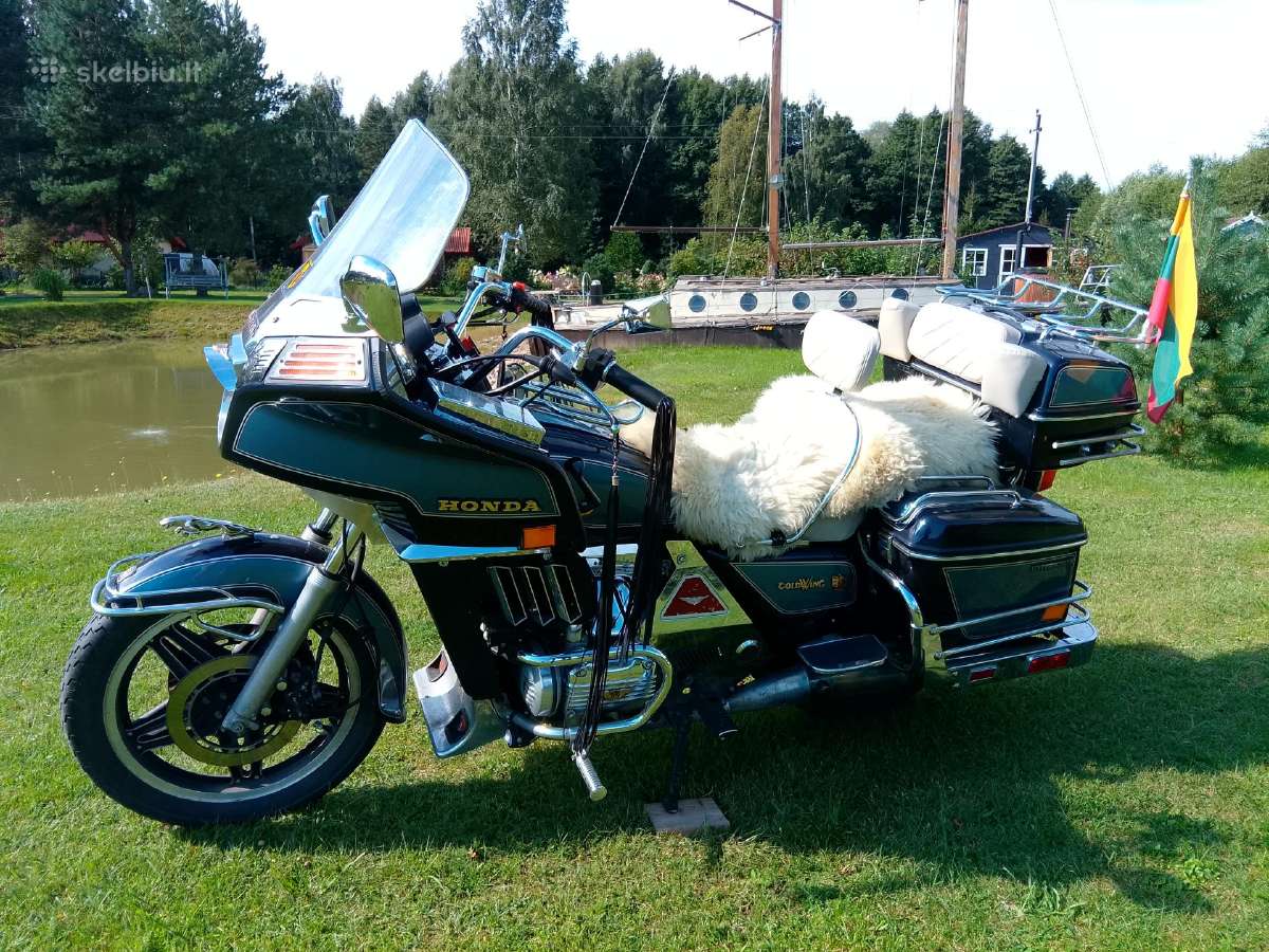 Motociklas legenda Honda Goldwing - nuotraukos Nr. 2
