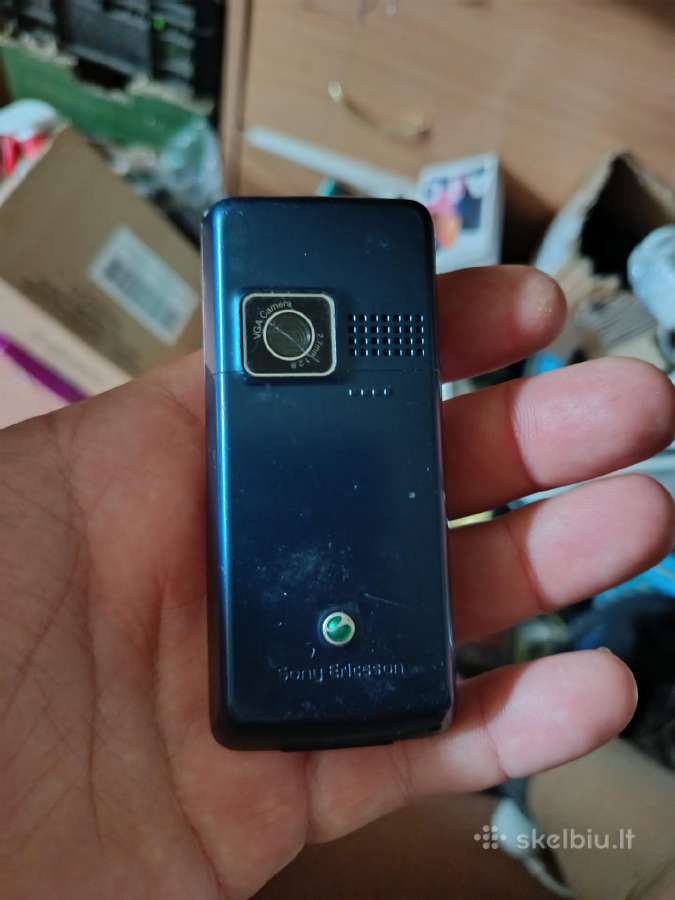 Sony Ericsson k220i - nuotraukos Nr. 2