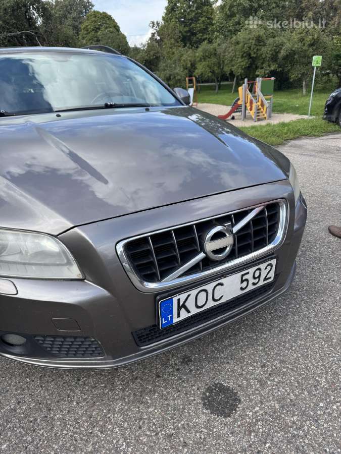 Volvo V70 - nuotraukos Nr. 2