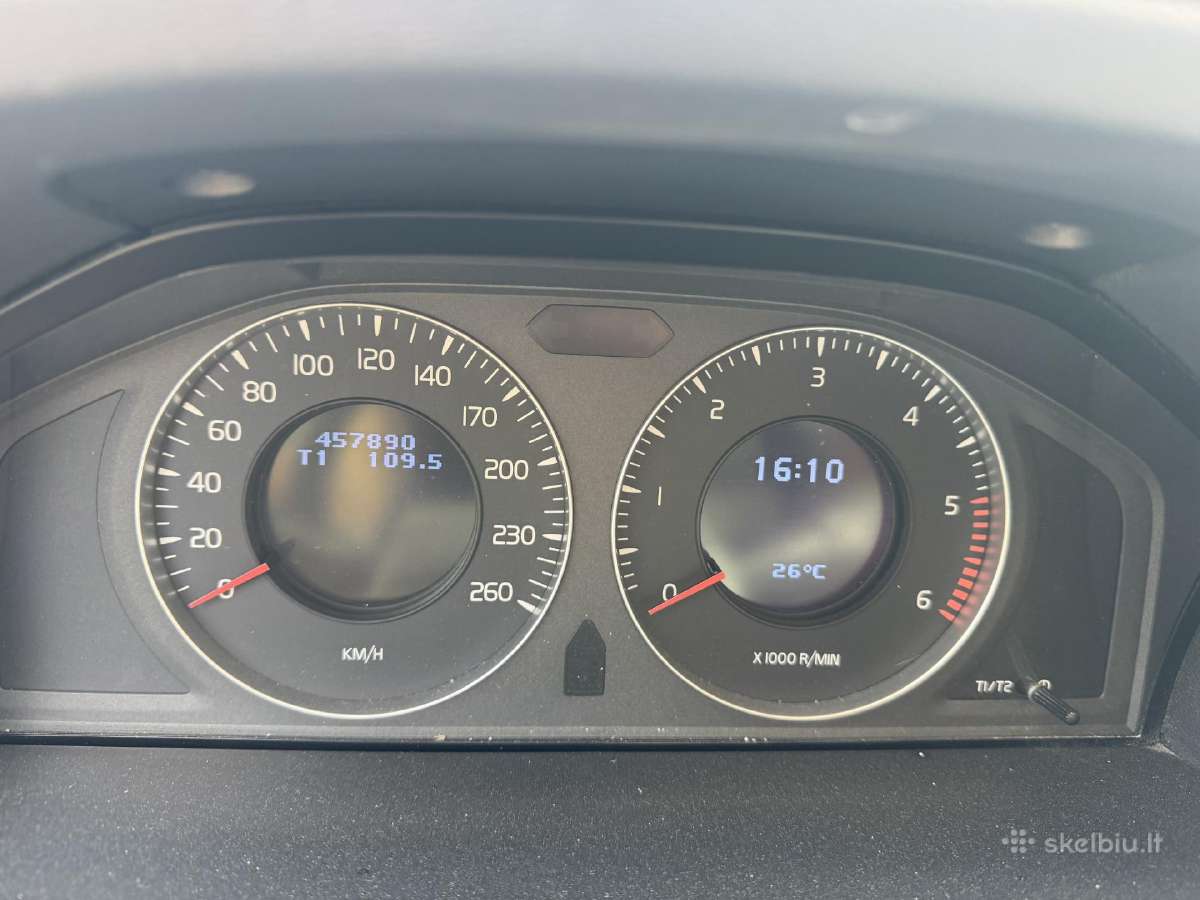 Volvo V70 - nuotraukos Nr. 8