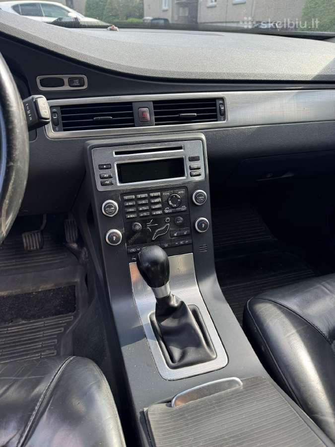 Volvo V70 - nuotraukos Nr. 9