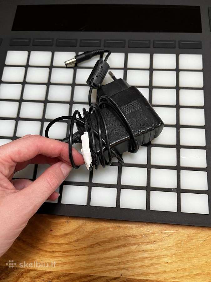Ableton Push 2 Midi kontroleris su maitinimo bloku - nuotraukos Nr. 3
