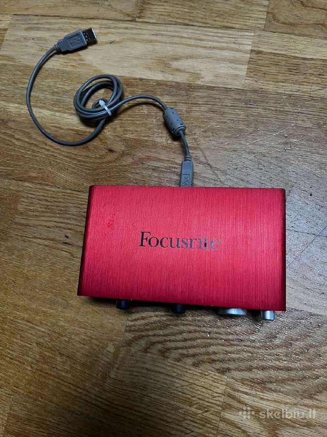 Focusrite Scarlett 2i2 (1 karta) Usb garso plokste - nuotraukos Nr. 2
