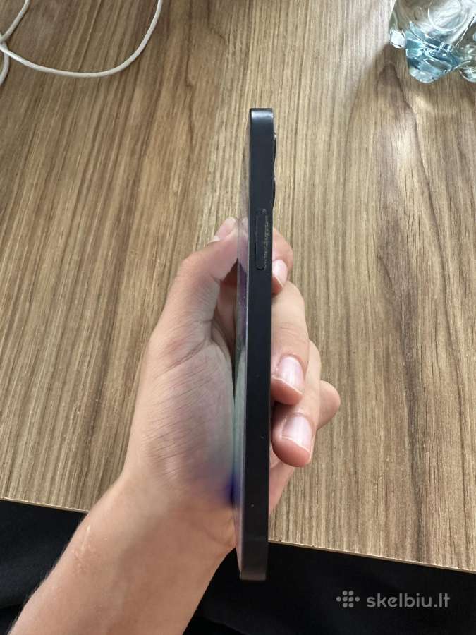 iPhone 12 Black 77% baterija Sugedęs krovimo - nuotraukos Nr. 4