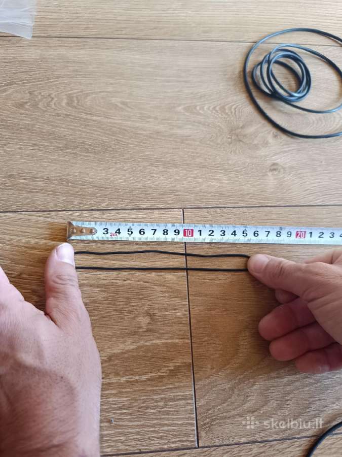Seni guminiai dirželiai magnetofonui/petefonui - nuotraukos Nr. 2