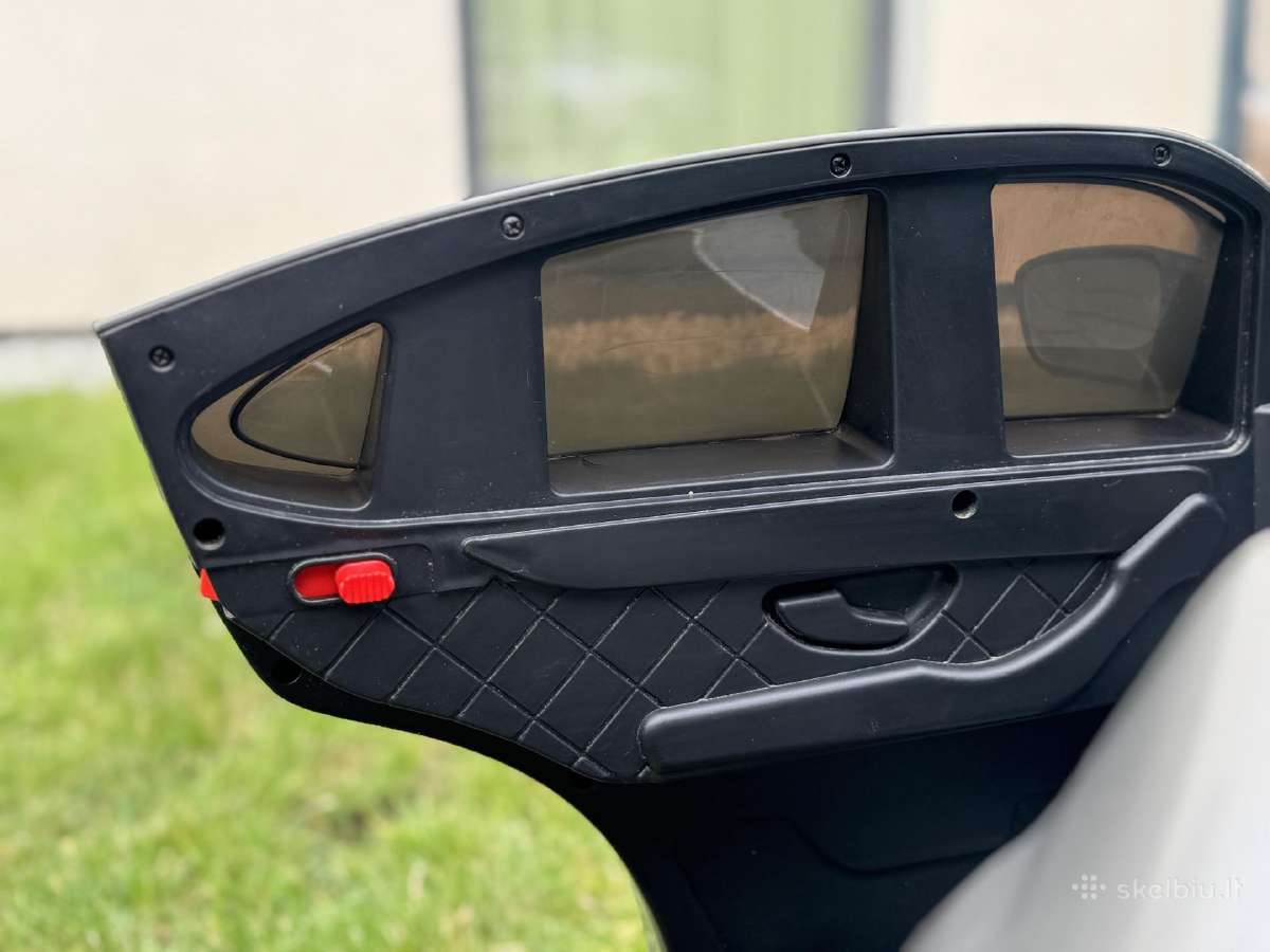 Vaikiškas elektromobilis Mercedes Glc 63s - nuotraukos Nr. 10