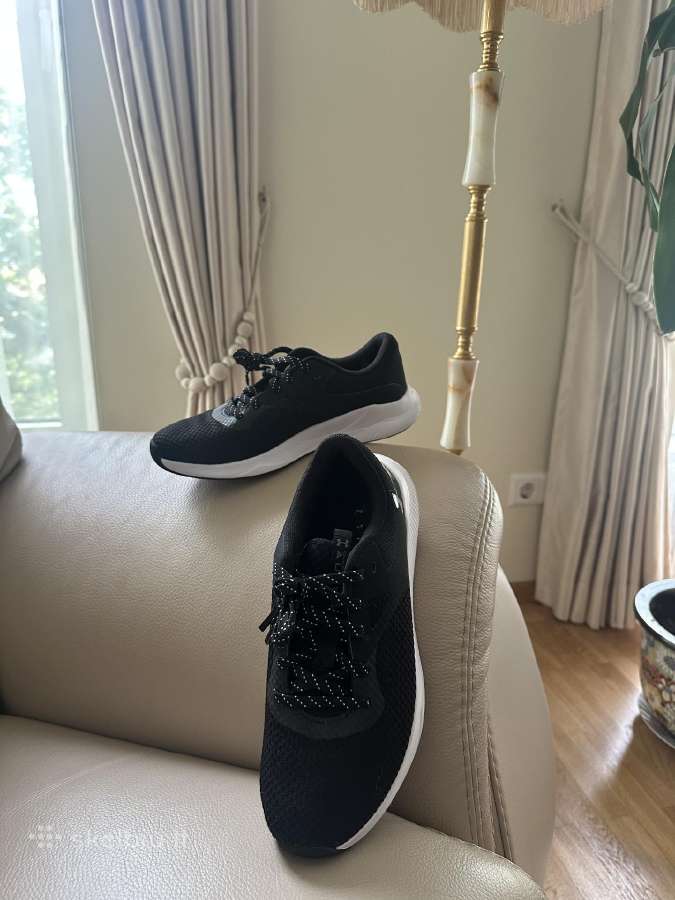 Under Armour sportiniai bateliai - nuotraukos Nr. 5