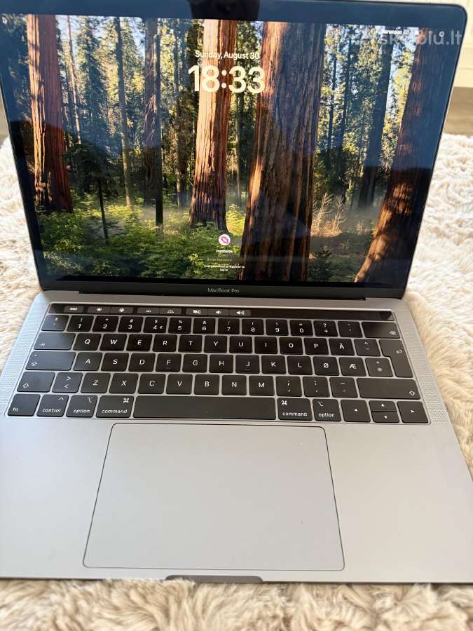 MacBook pro 13, 2018 touchbar - nuotraukos Nr. 2