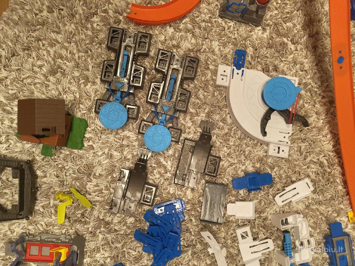 Hotwheels trasos (Hotwheels criss cross crash) - nuotraukos Nr. 9