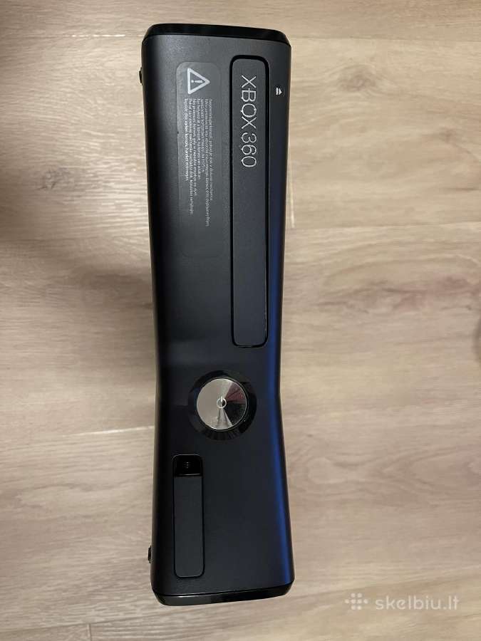 Xbox 360 + zaidimai + kinect - nuotraukos Nr. 8