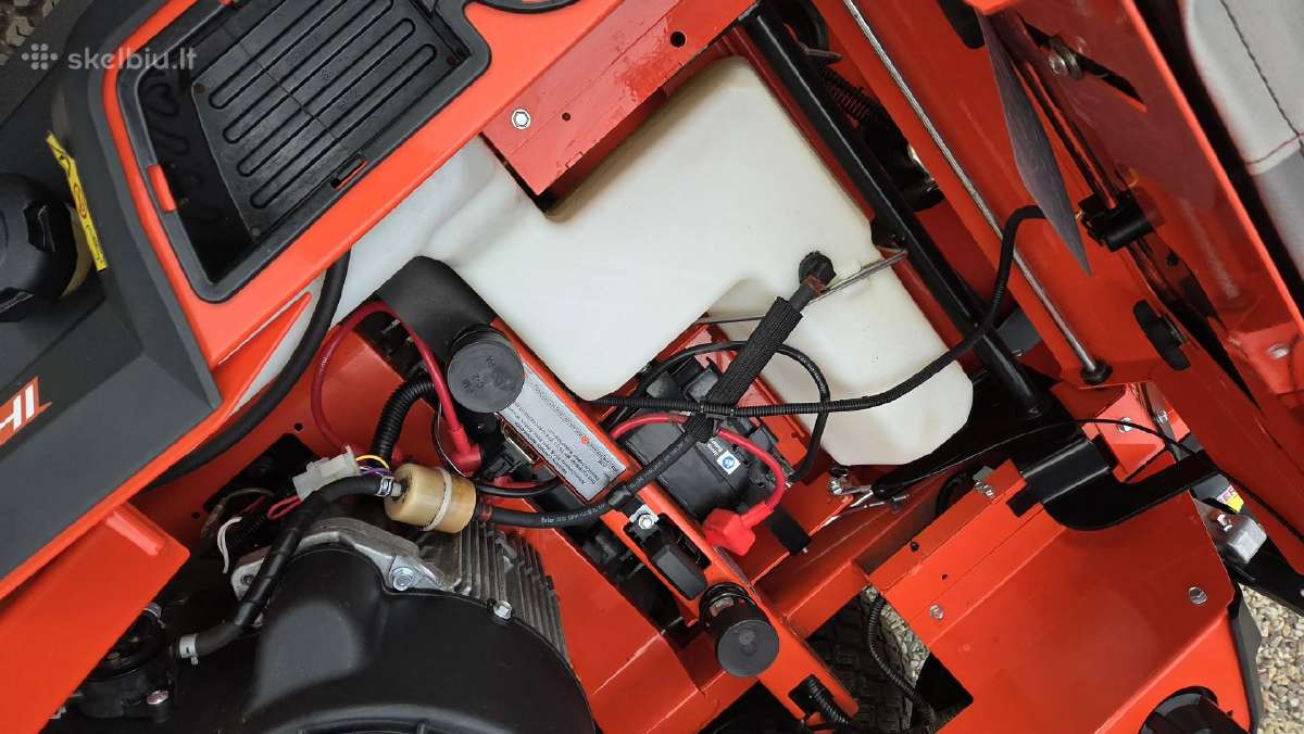Ariens Ikonxd 52 Zero-turn traktoriukas Kawasaki - nuotraukos Nr. 8
