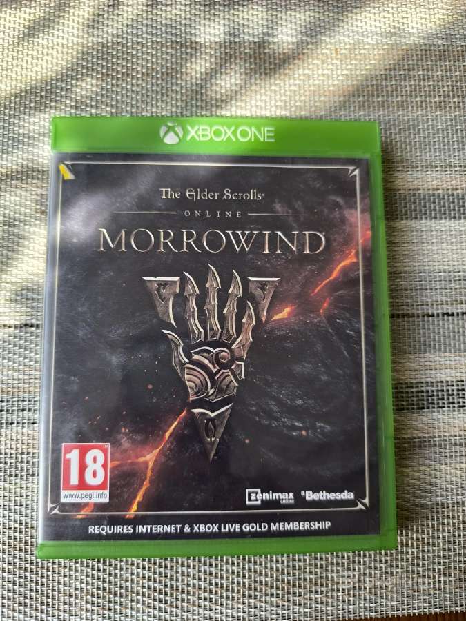 Xbox One žaidimai ir Witcher 3 žemėlapis - nuotraukos Nr. 4