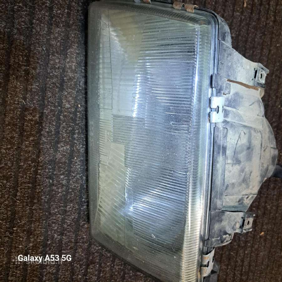 Audi a6 priekiniai parnai Lempos Audi 100c3 Ir kt - nuotraukos Nr. 2