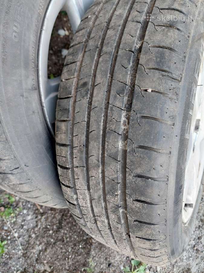 Mazai naudotos padangos su lietais ratais205/55 R - nuotraukos Nr. 4