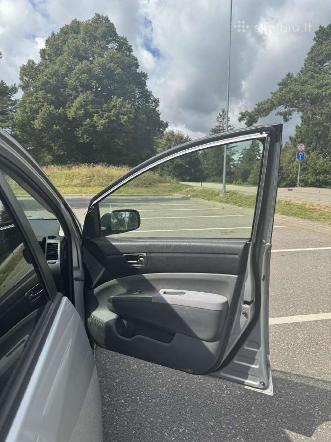 Toyota prius - nuotraukos Nr. 13