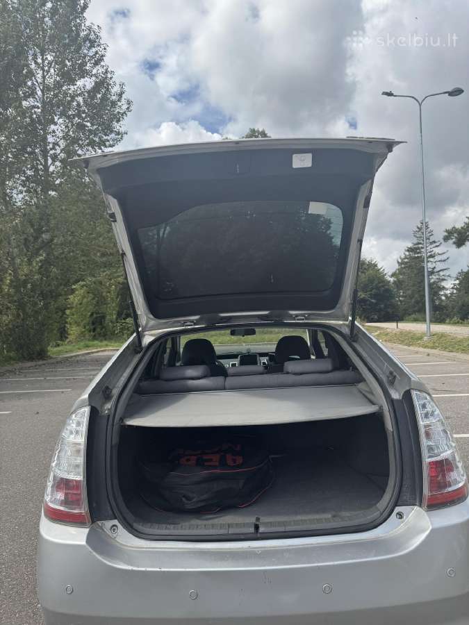 Toyota prius - nuotraukos Nr. 16