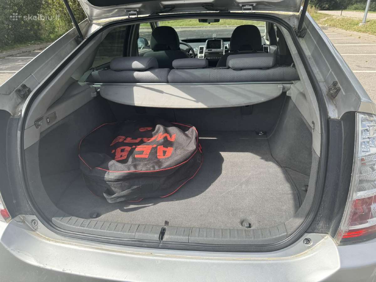 Toyota prius - nuotraukos Nr. 17