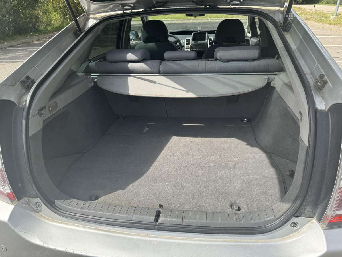 Toyota prius - nuotraukos Nr. 18