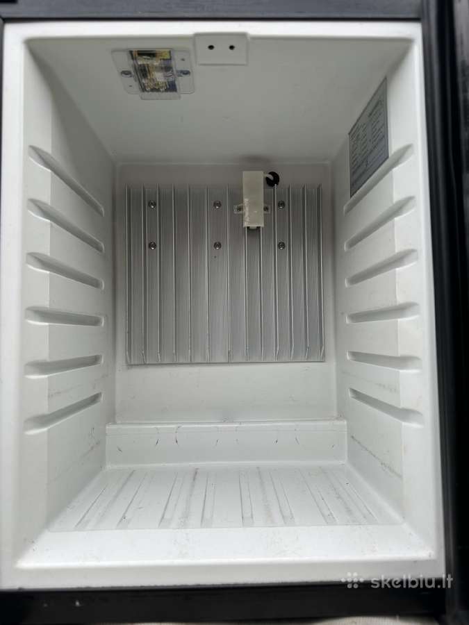 Šveicariškas mini šaldytuvas Minibar Ag - nuotraukos Nr. 6