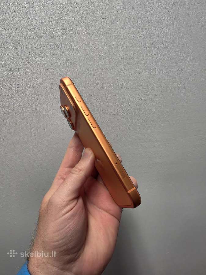 Apple iPhone 17 Pro, Cosmic Orange - nuotraukos Nr. 4