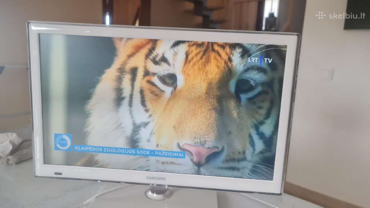 22" televizorius Samsung. Baltos spalvos - nuotraukos Nr. 3