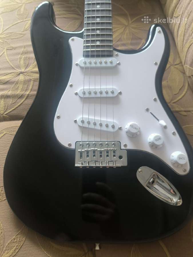Elektrinė gitara ir stiprintuvas - nuotraukos Nr. 5
