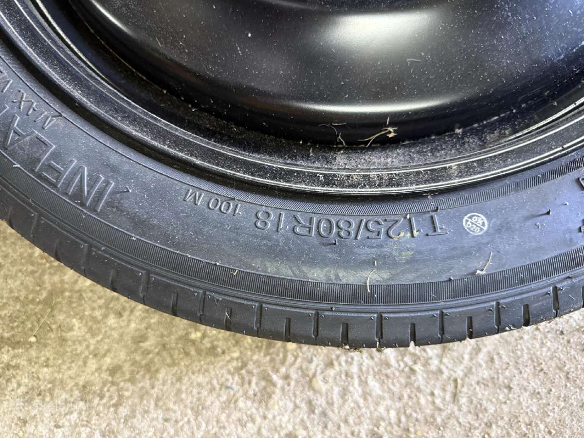 Volvo atsarginį ratą („tabletę“) R18 - nuotraukos Nr. 3