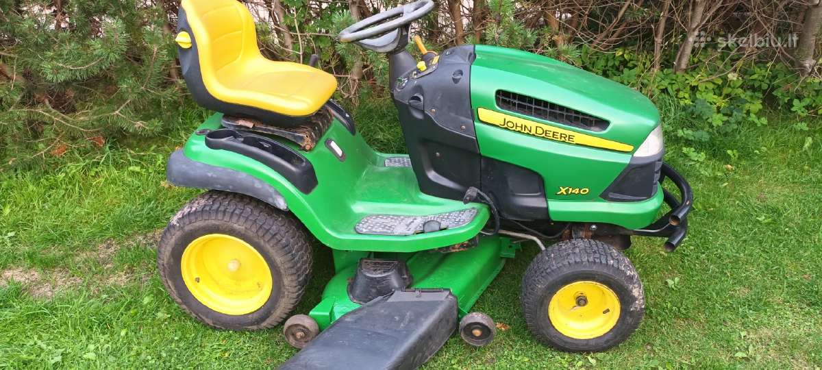 John Deere X140 V Twin 22 - nuotraukos Nr. 3