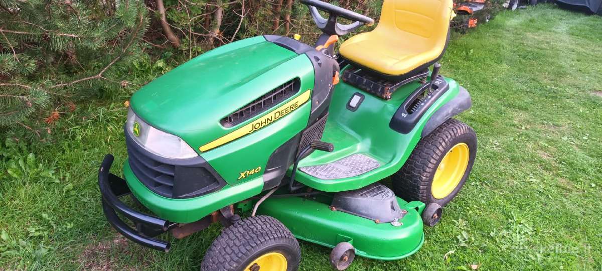 John Deere X140 V Twin 22 - nuotraukos Nr. 6