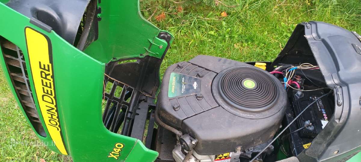 John Deere X140 V Twin 22 - nuotraukos Nr. 10