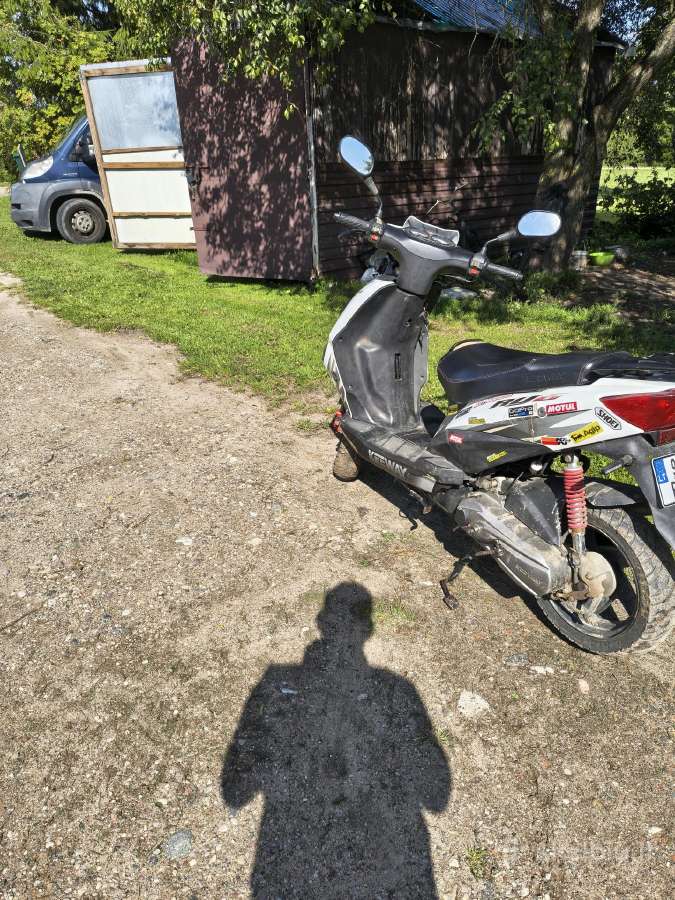 Parduodu keevay ry6 motoroleri - nuotraukos Nr. 3