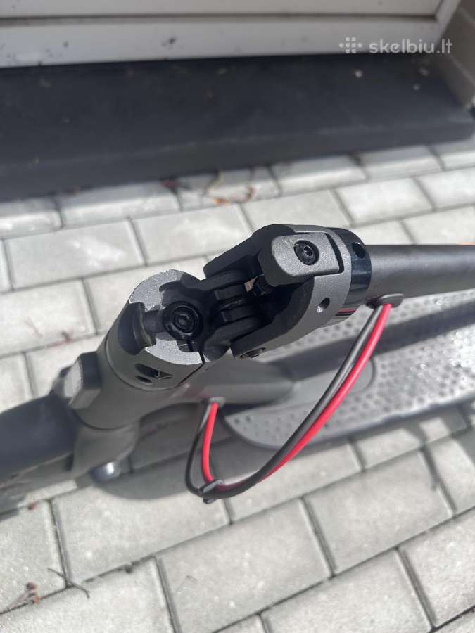 Xiaomi Mi Electric Scooter Pro 2 - nuotraukos Nr. 2