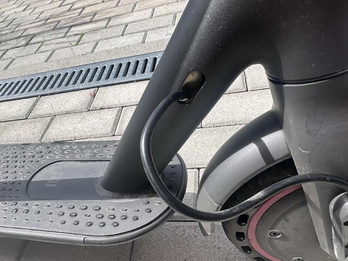 Xiaomi Mi Electric Scooter Pro 2 - nuotraukos Nr. 3