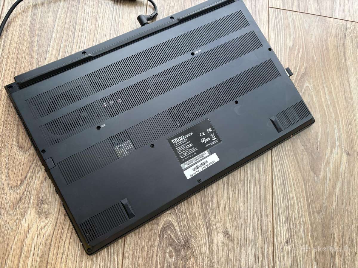 Tuxedo i7 Rtx2080 8gb 32gb RAM 1tb SSD - nuotraukos Nr. 4
