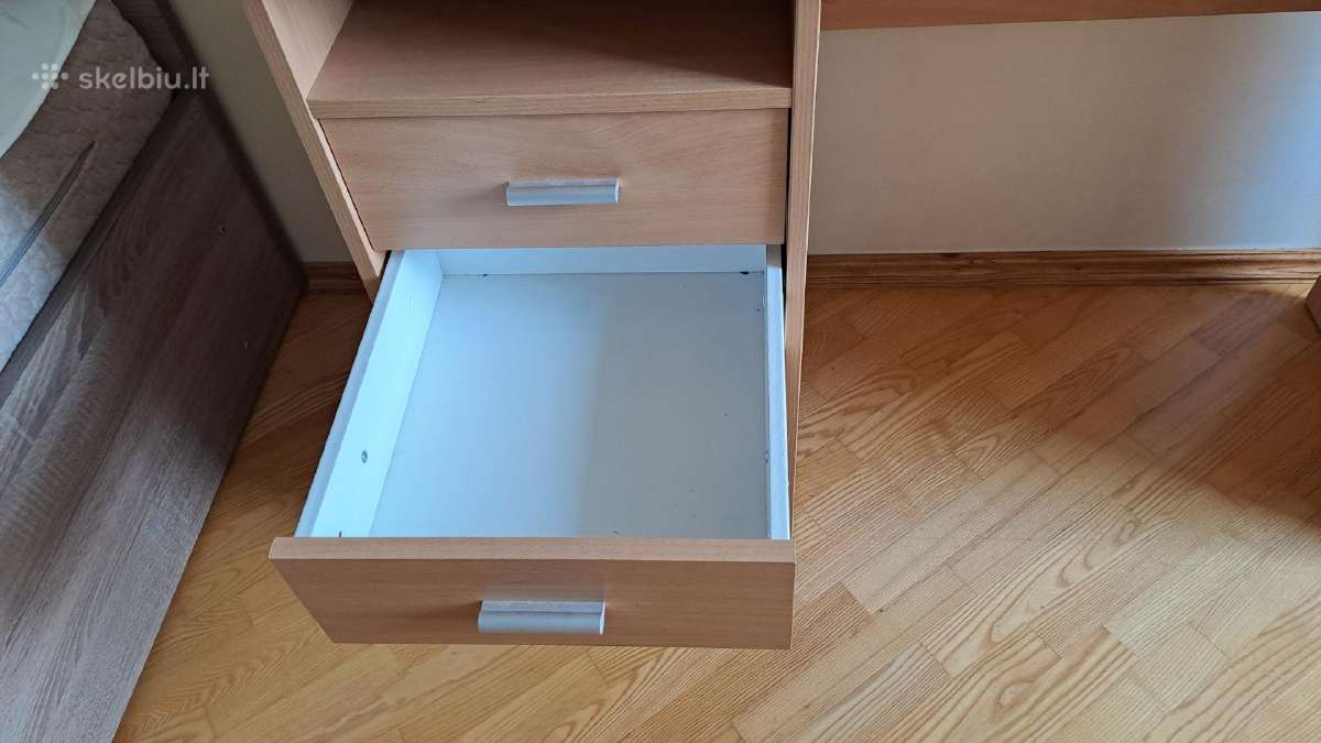 Rašomasis stalas - nuotraukos Nr. 2