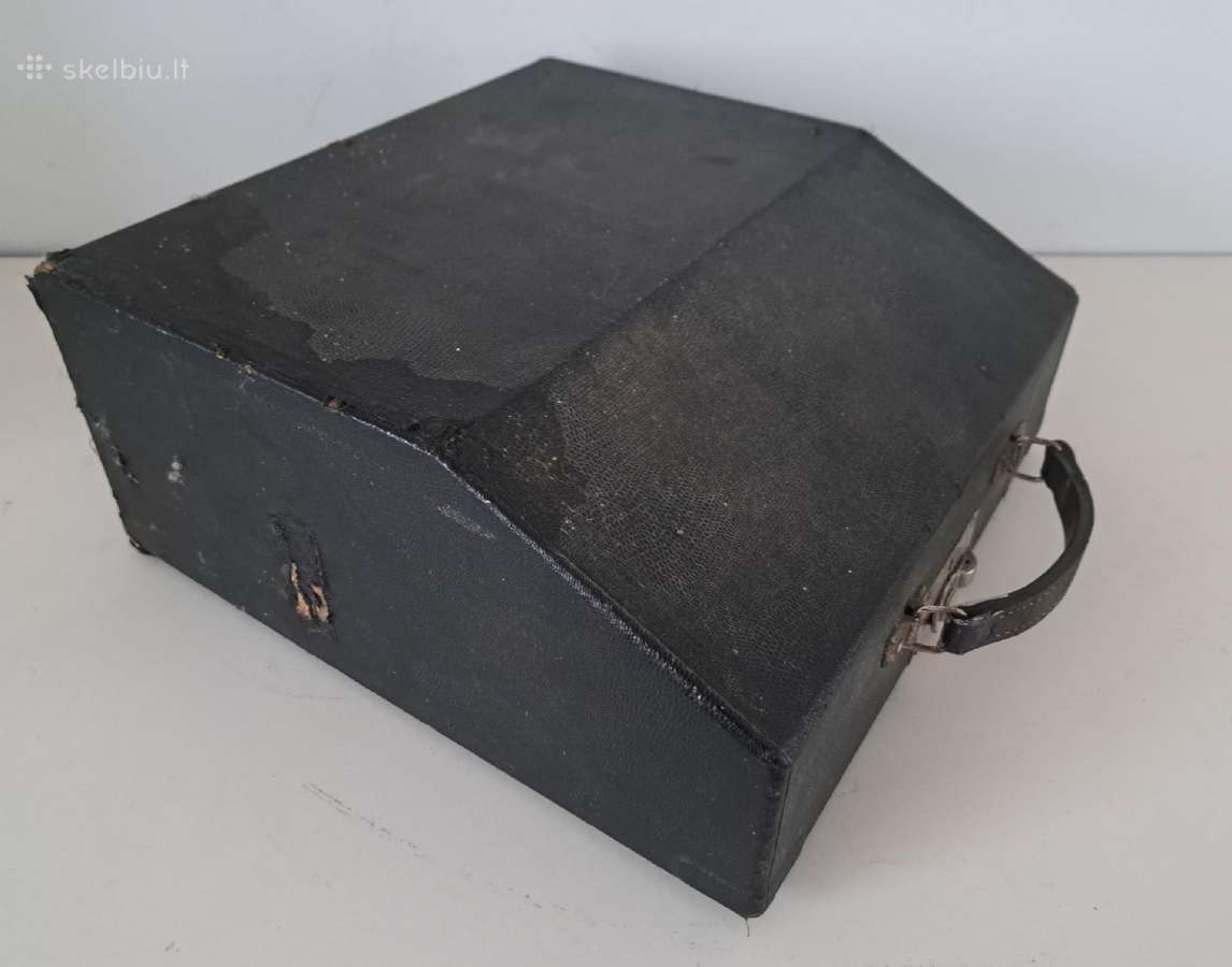 Antikvarine Triumph spausdinimo masinele 1939 - nuotraukos Nr. 18