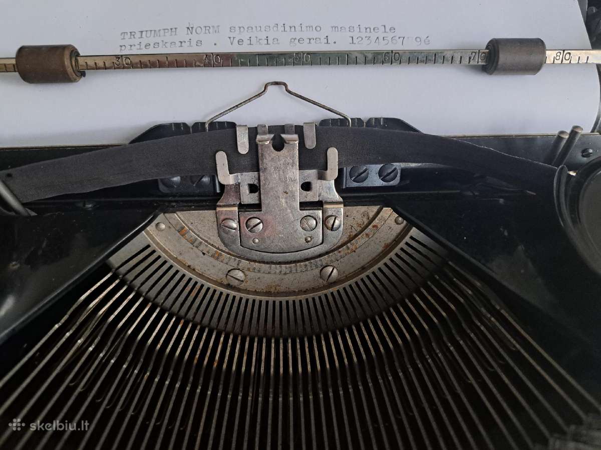 Antikvarine Triumph spausdinimo masinele 1939 - nuotraukos Nr. 16