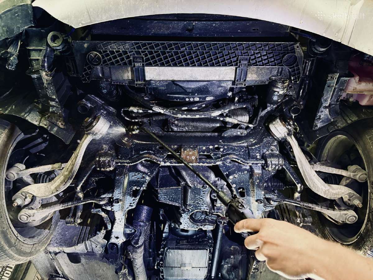 Varikių plovimas Automobilių plovimas ir valymas - nuotraukos Nr. 2