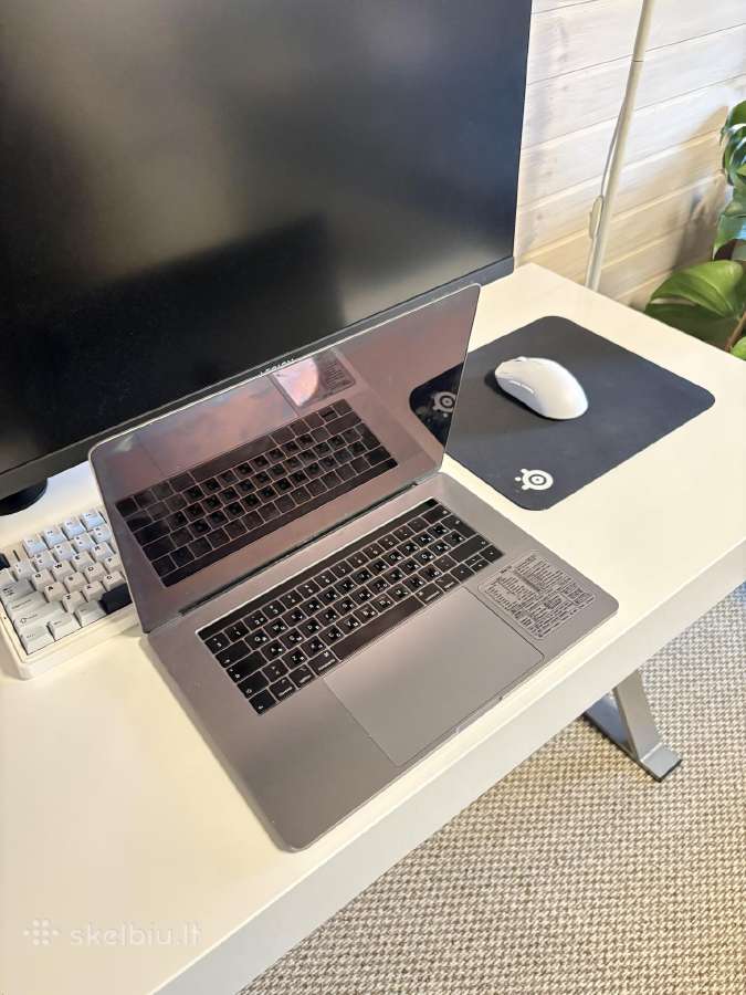 Parduodu MacBook - nuotraukos Nr. 2