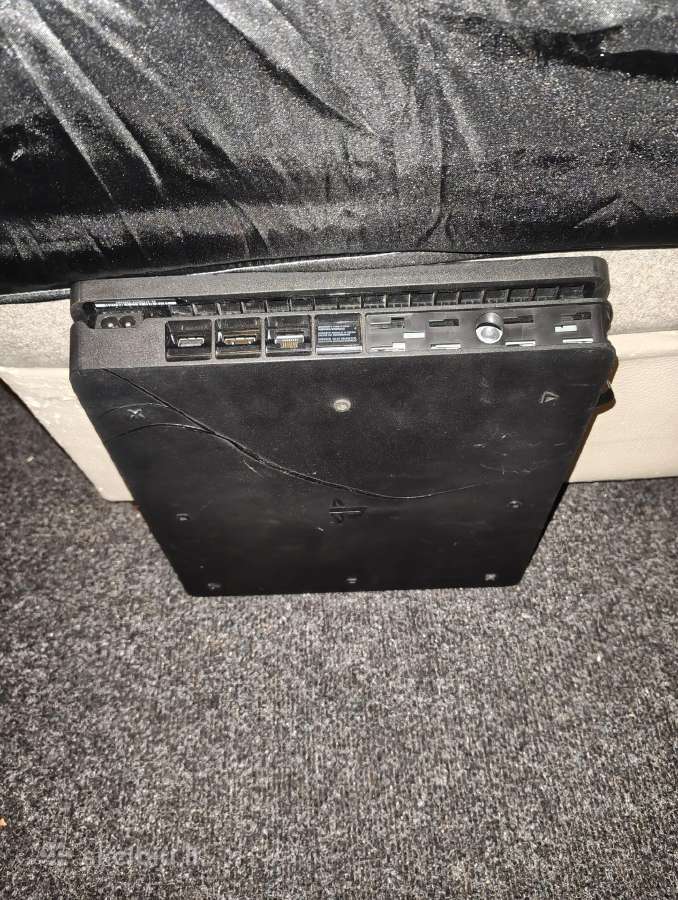 2 Playstation 4 konsolės - nuotraukos Nr. 5
