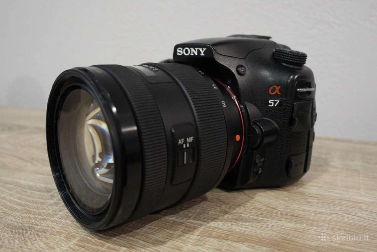 Fotoaparatas Sony A57 + 5 objektyvai ir aksesuarai - nuotraukos Nr. 2