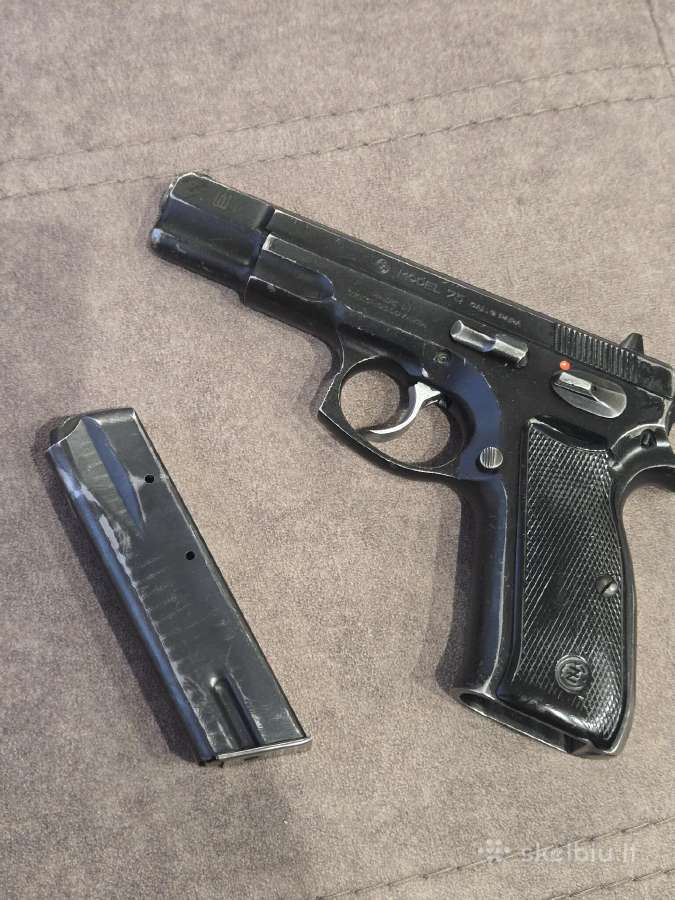 Pistoletas Cz 75 (Su Gedimino stulpais) - nuotraukos Nr. 2