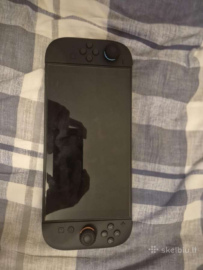 Nintendo switch 2 + daug aksesuarų - nuotraukos Nr. 2