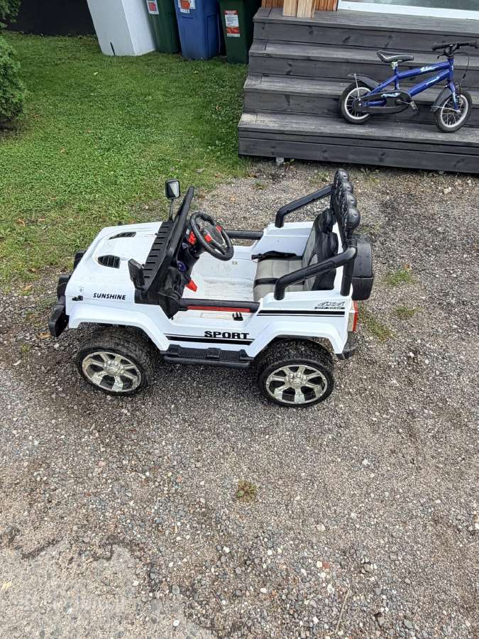 4x4 vaikiškas visureigis - nuotraukos Nr. 2