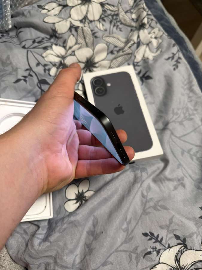 iPhone 17 - nuotraukos Nr. 2