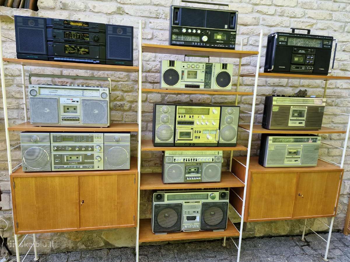 Vintažinės 8-9 dešimtmečių nešiojamos magnetolos - nuotraukos Nr. 16