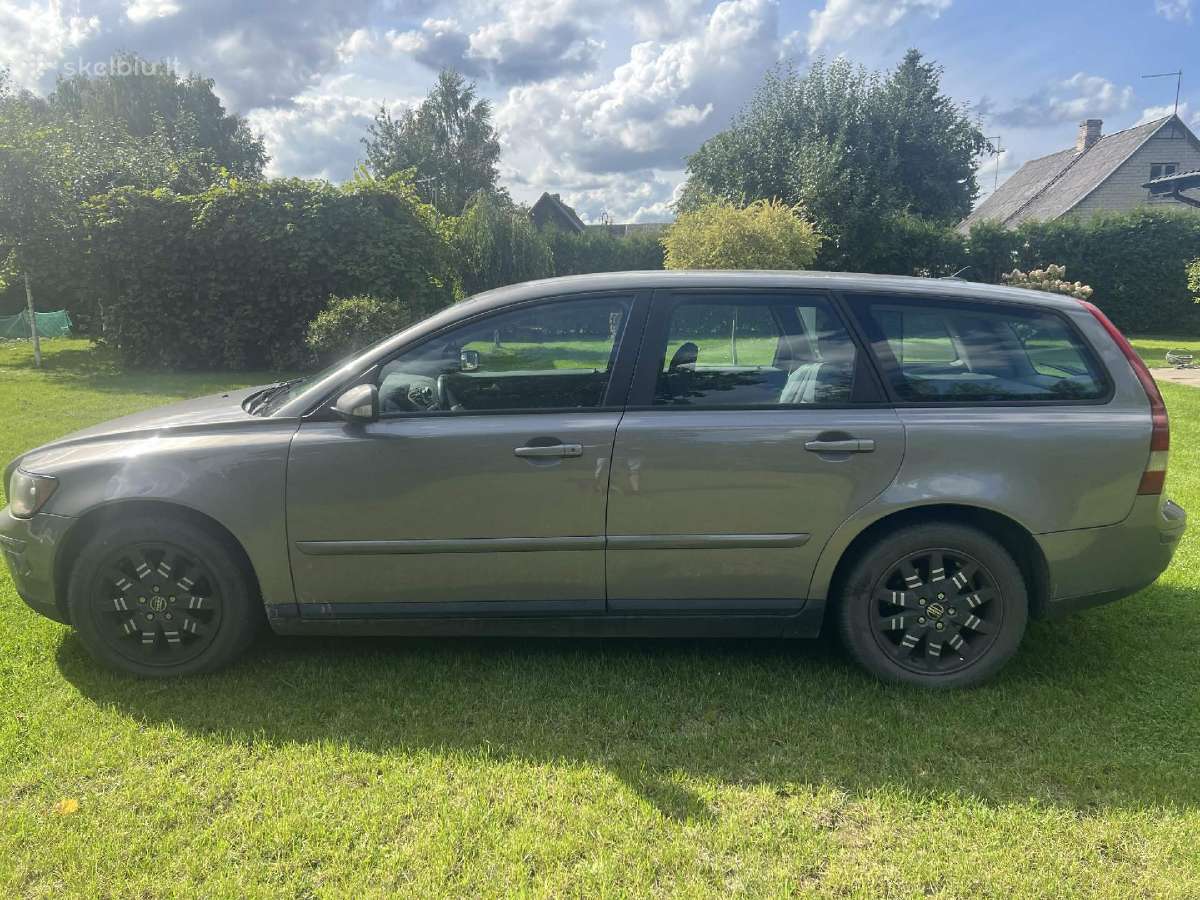 Parduodu volvo v50 dyzelis 2.0 l - nuotraukos Nr. 3