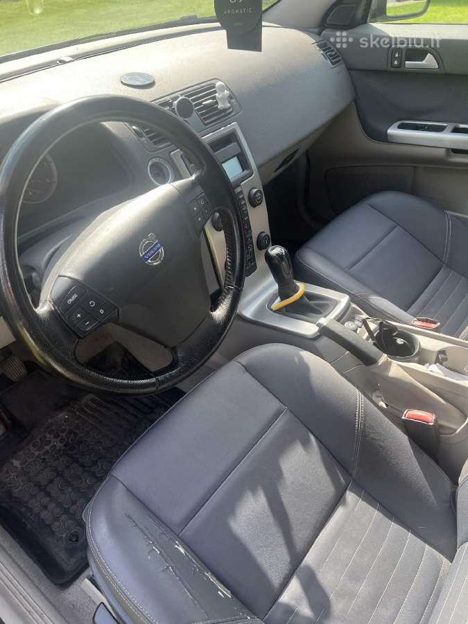 Parduodu volvo v50 dyzelis 2.0 l - nuotraukos Nr. 5