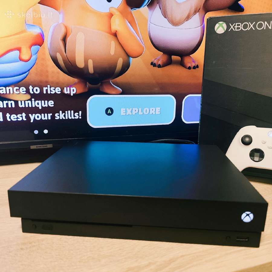 Xbox One X 1tb + 2 pulteliai + originali dėžė - nuotraukos Nr. 2